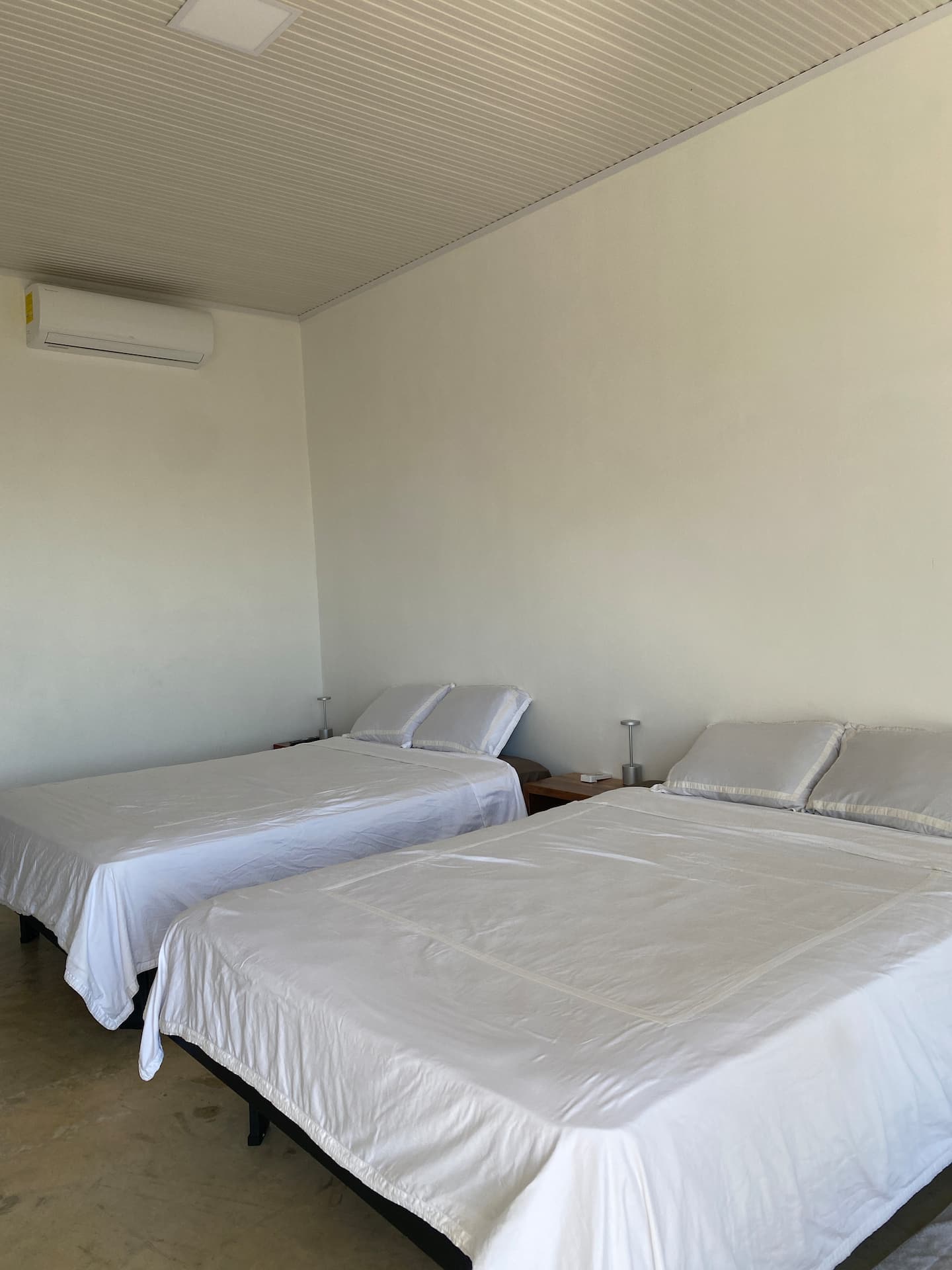 Bedroom with 2 queen beds