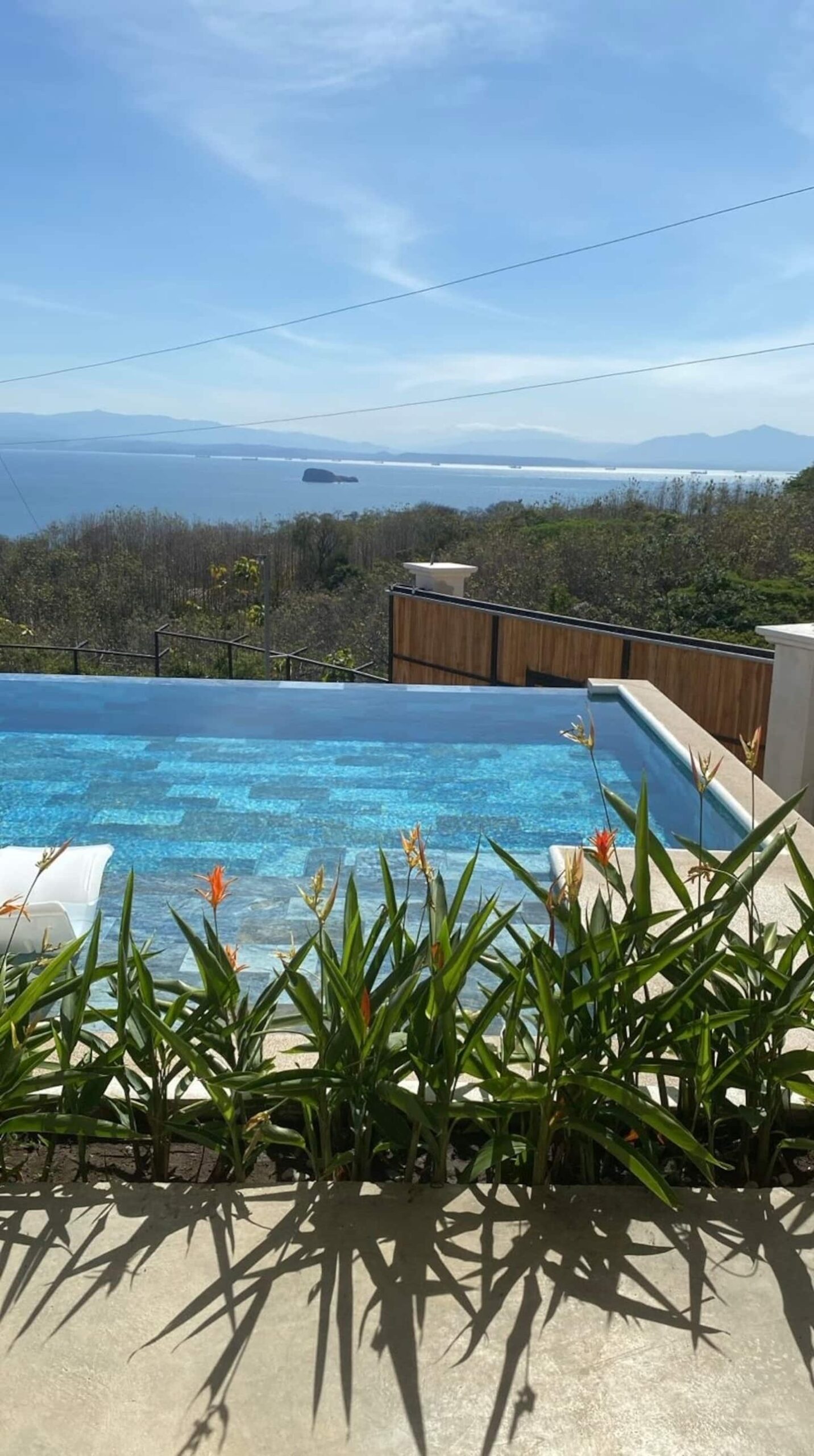 Endless pool and jacuzzi